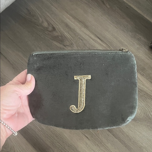 Green Velvet Cosmetic Pouch with Gold Letter J preowned - Picture 1 of 7